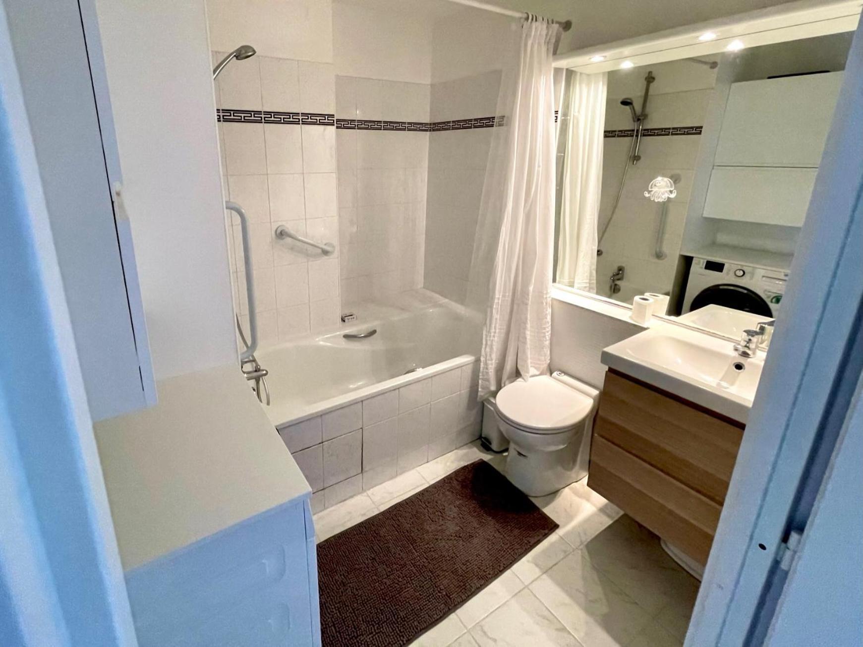 Family'S Appartement Disney Paris , 2 Parking Σερί Εξωτερικό φωτογραφία